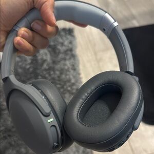 Skullcandy Gray Over-Ear Headphones with Plush Cushions and Swiveling Design
